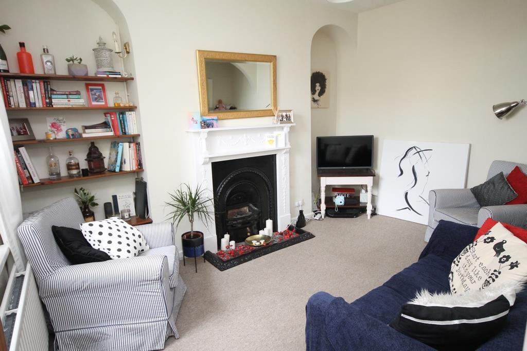 lounge (Copy).JPG