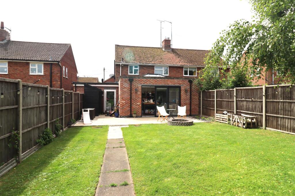 Garden 2.JPG