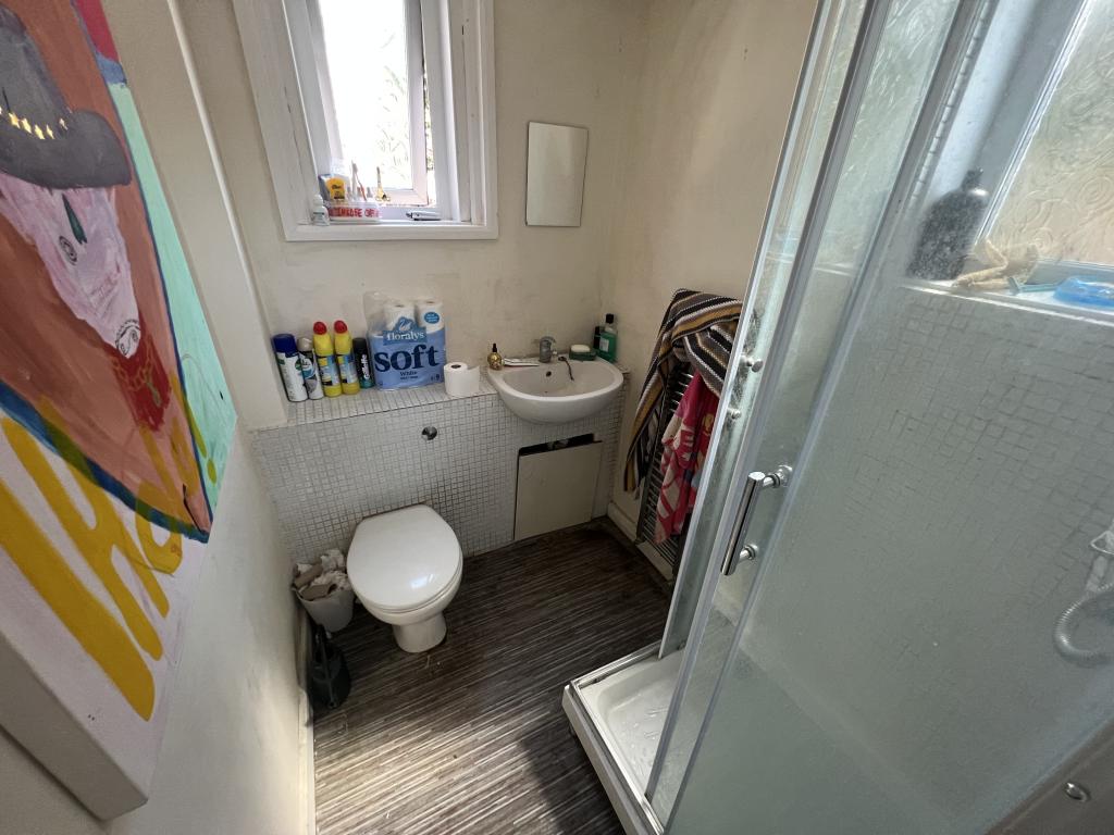 Bathroom 2
