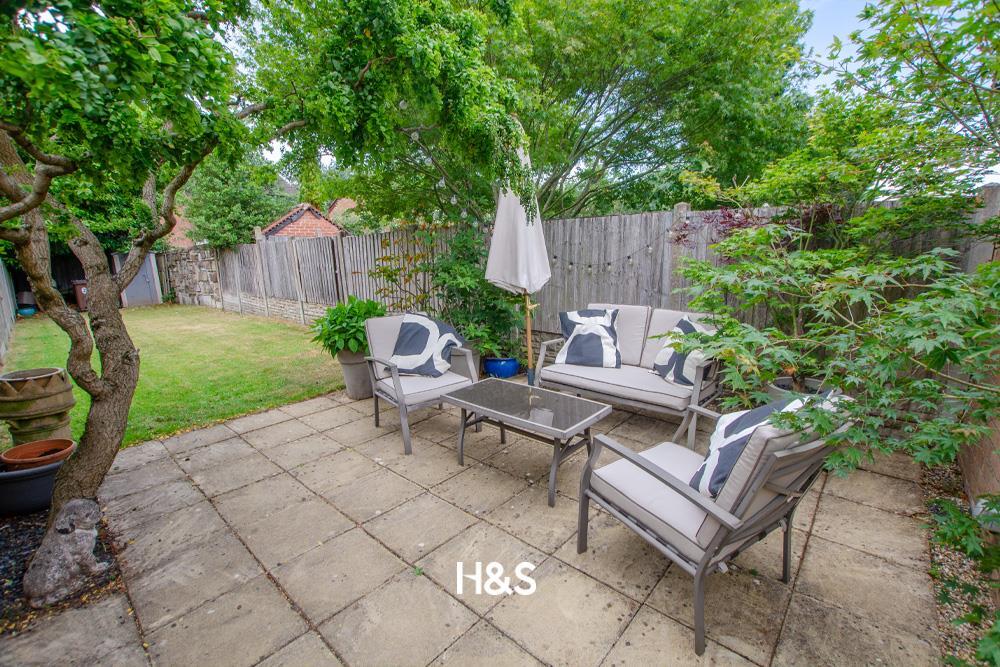 61 olton road - rear garden...jpg