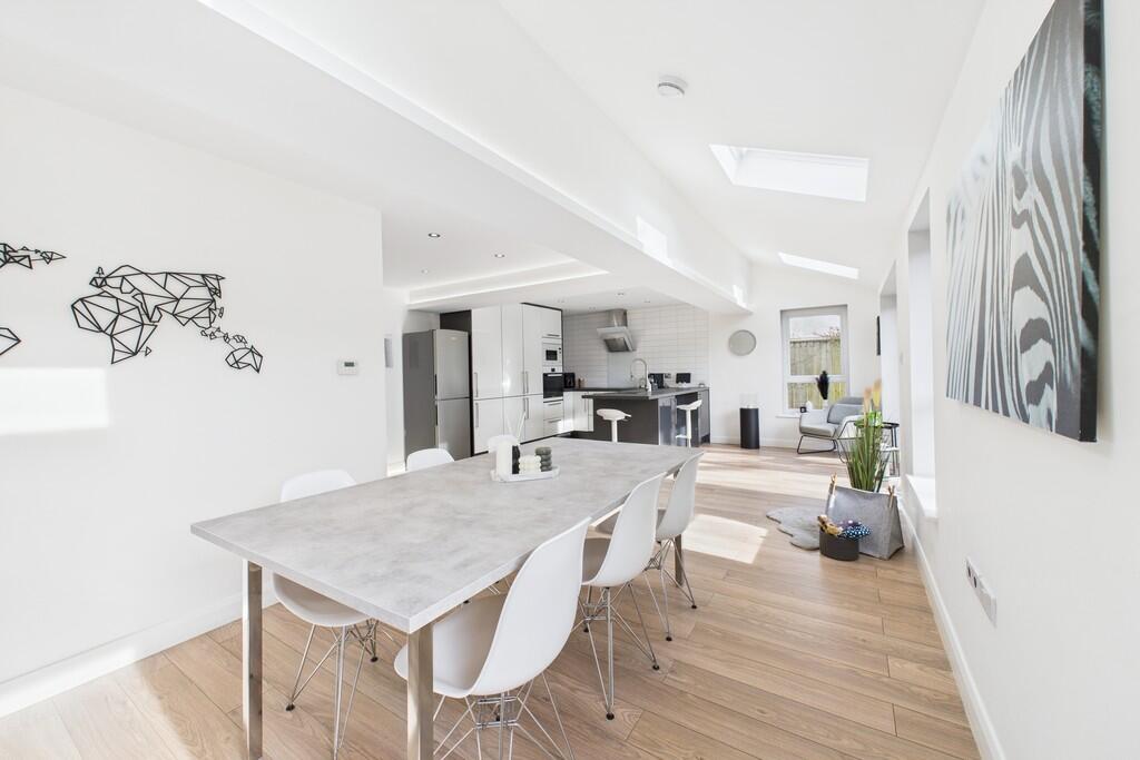 Open Plan Family ...