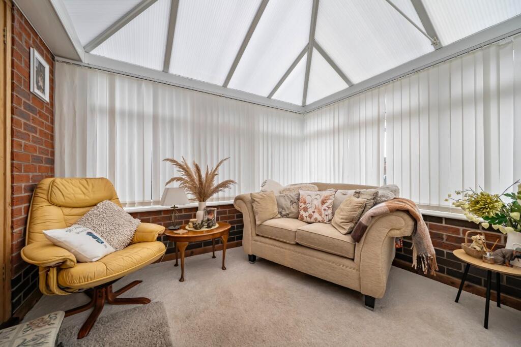 Conservatory corner.jpg