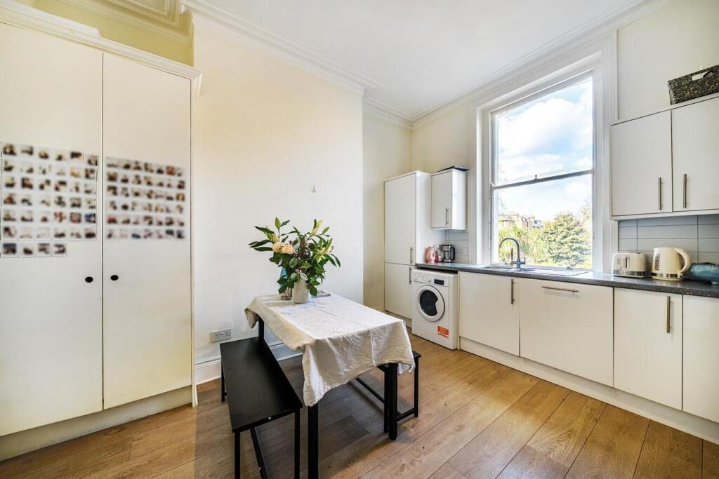 Kitchen/Dining Space