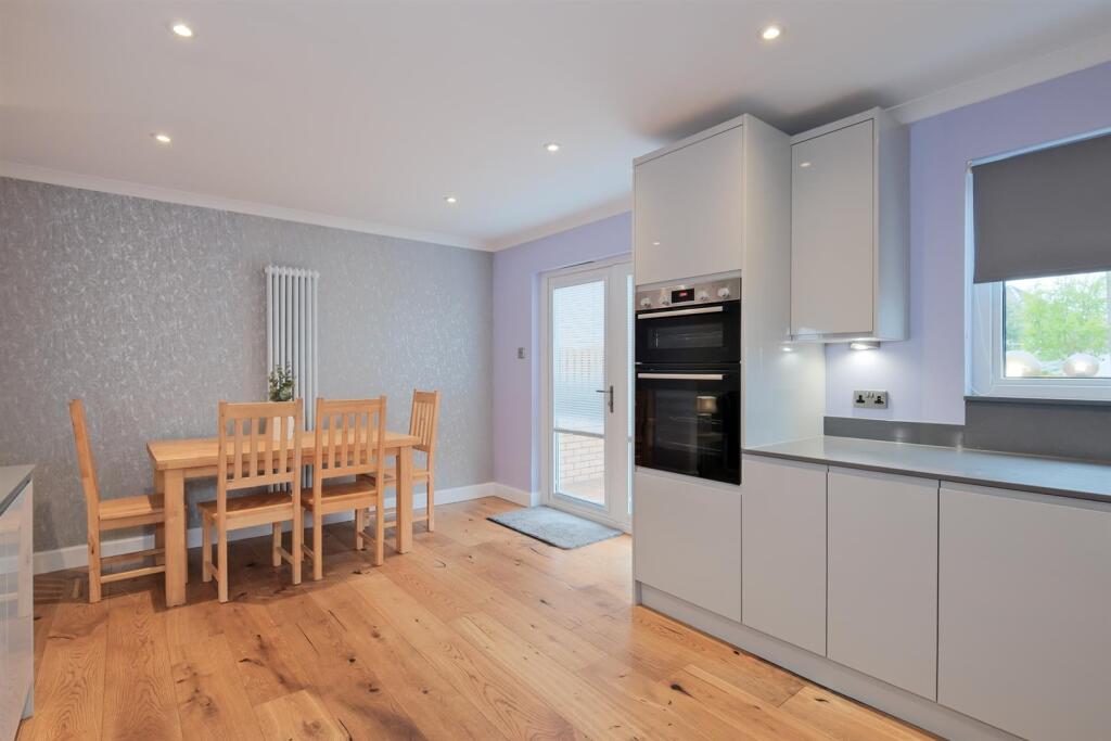 020-2 Devine Court, Wishaw, ML2 7ES.jpg