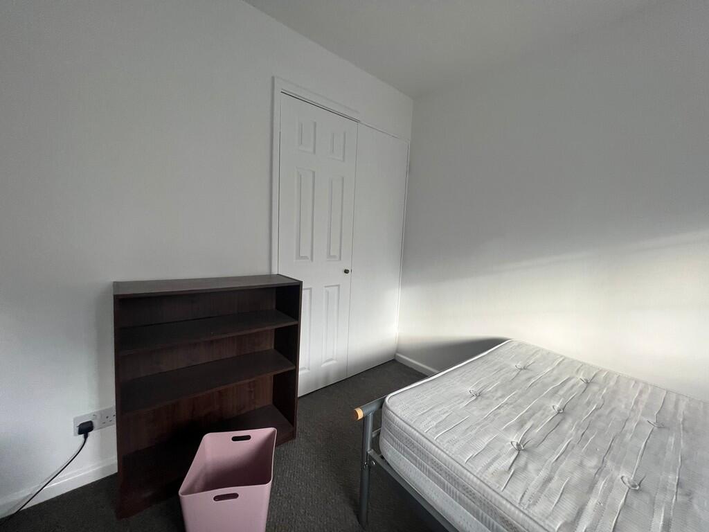 30acc152-7356-460...