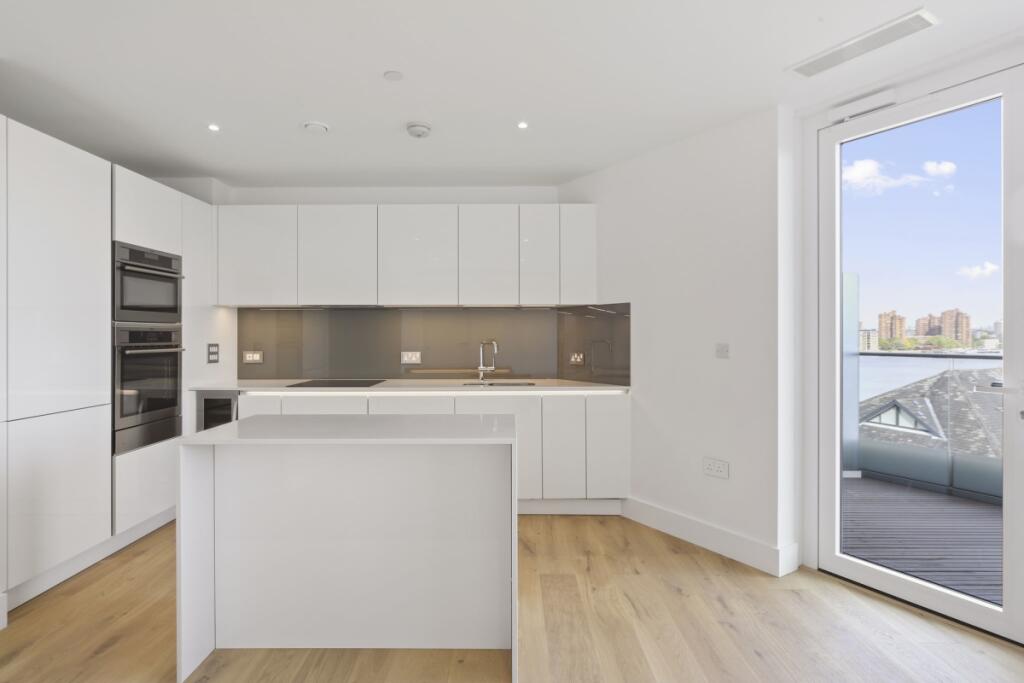 eDJNW7448_edited_low