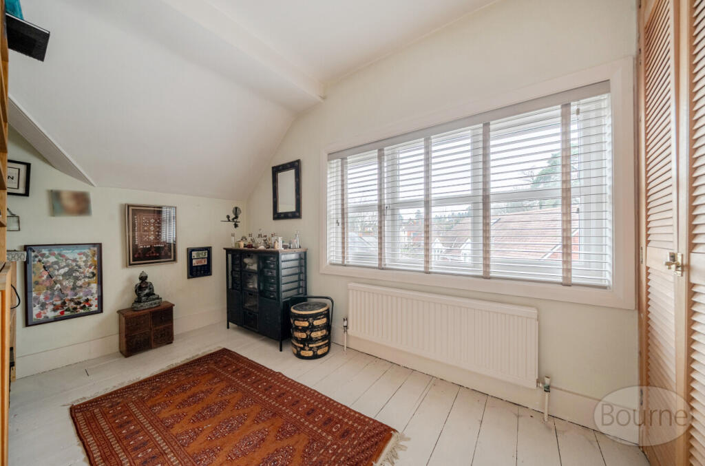 3d5236e7-e2b9-480...