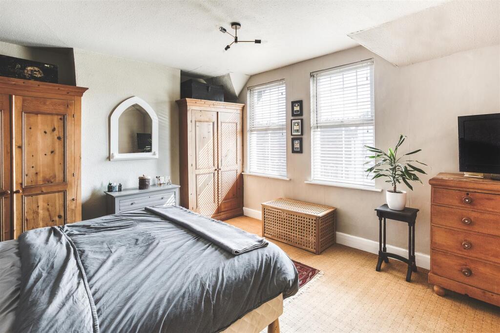 2025-04-03 14.39.49-2_HDR.jpg