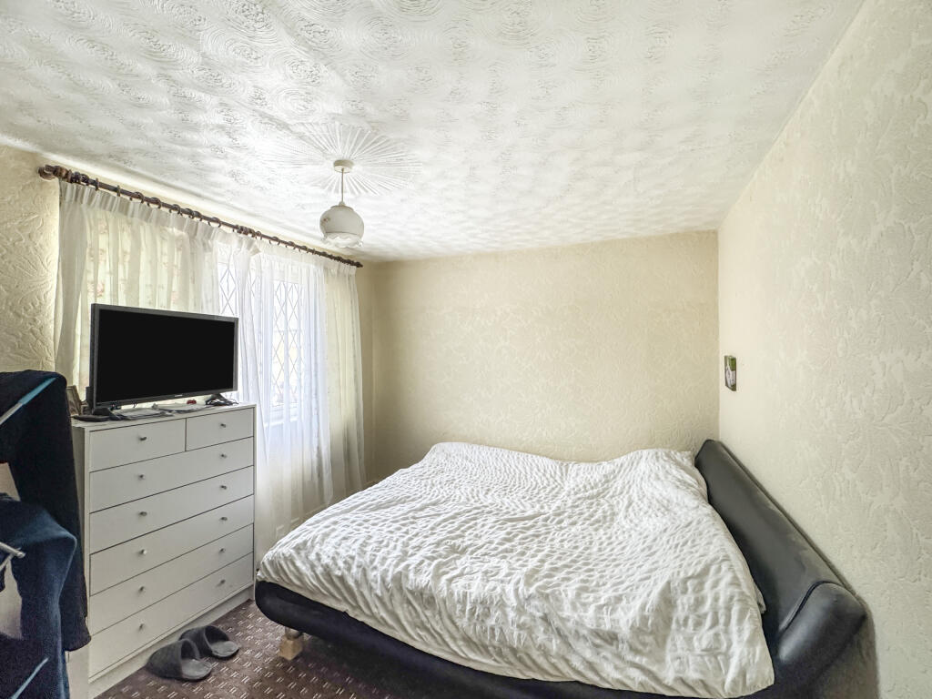 Bed 1
