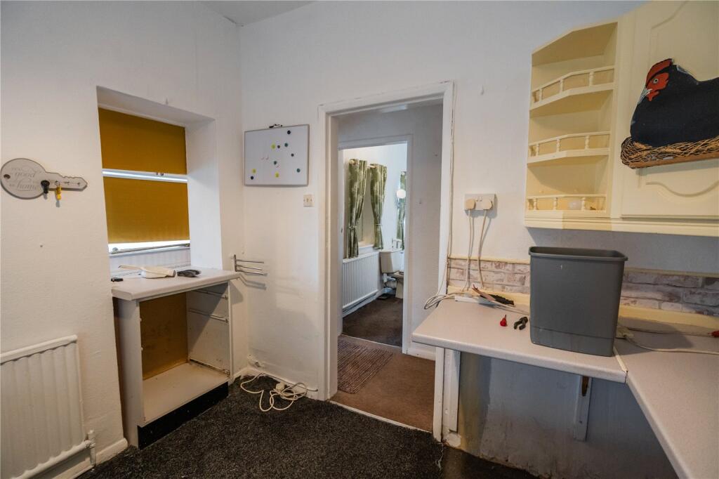 Kitchen (2)