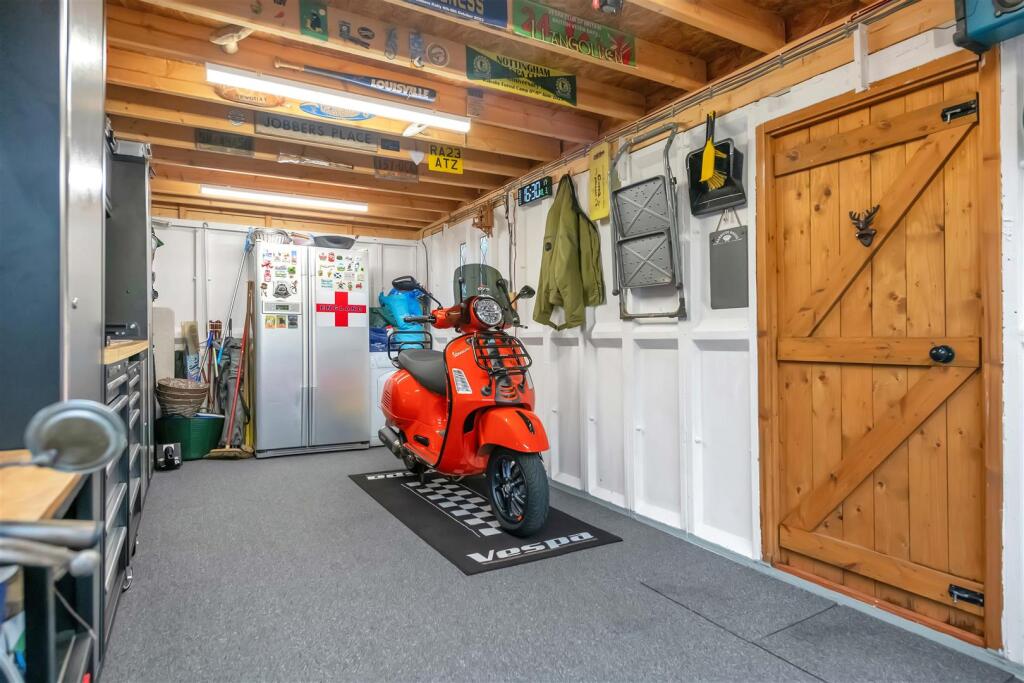 Garage