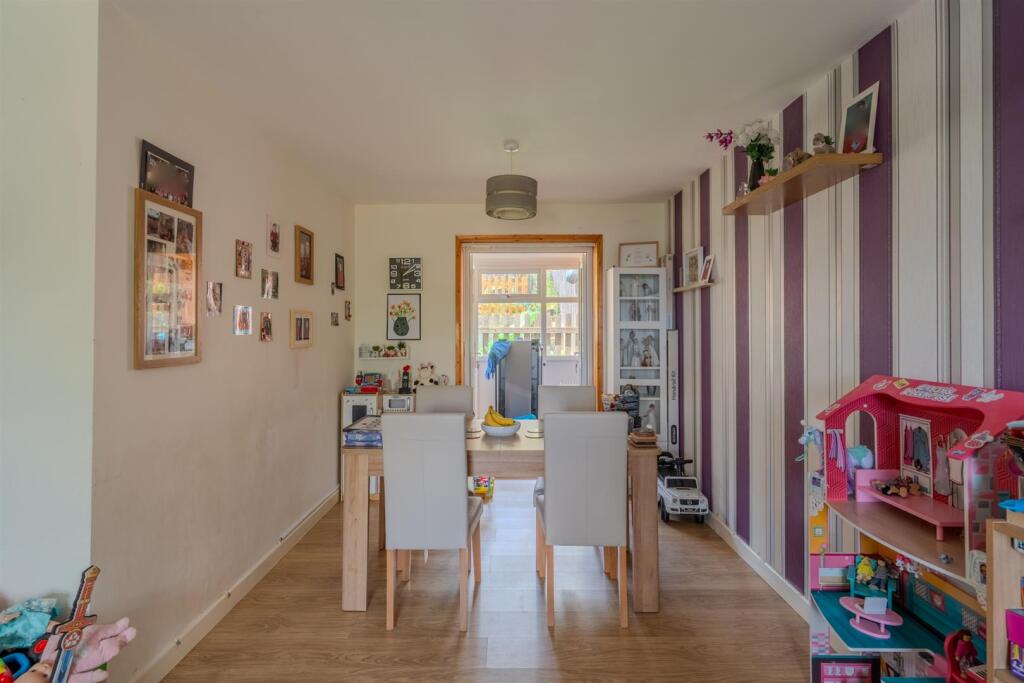 80 Wye Court-12.jpg