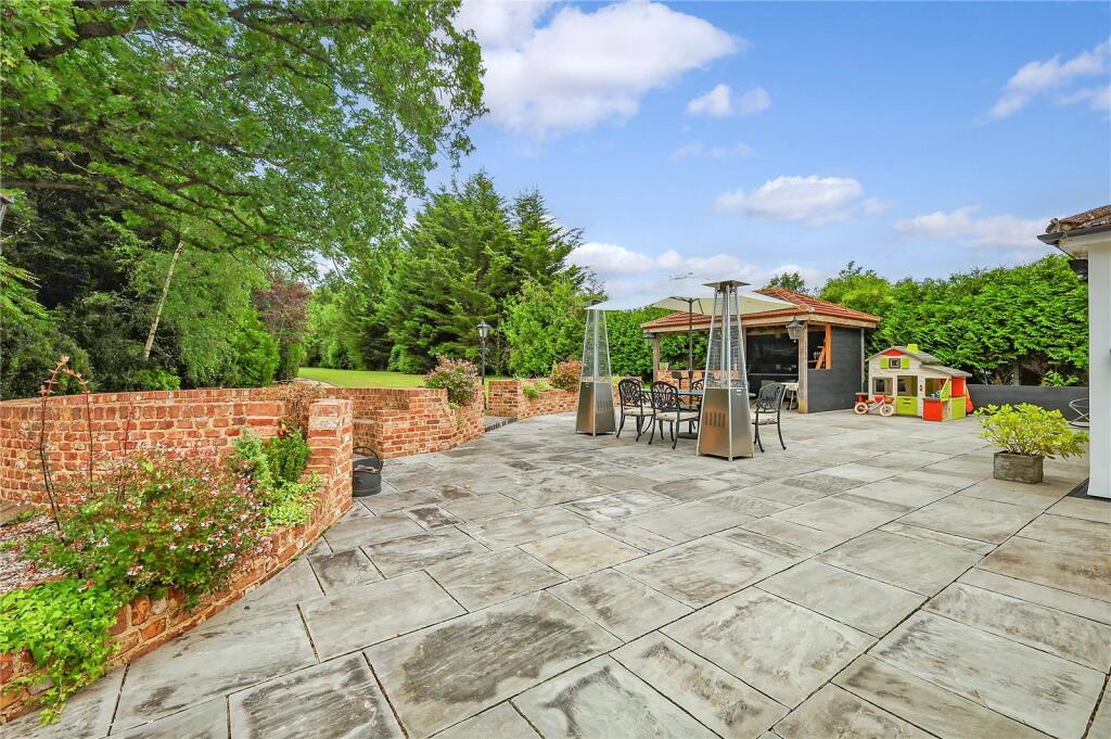 Entertaining Area
