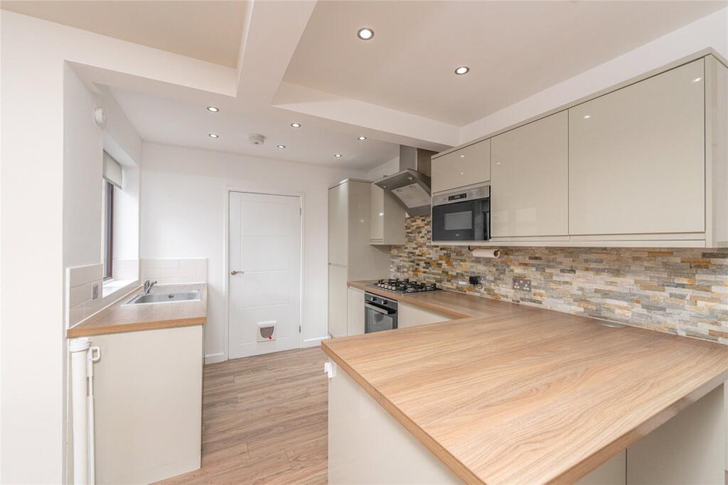Kitchen Alt