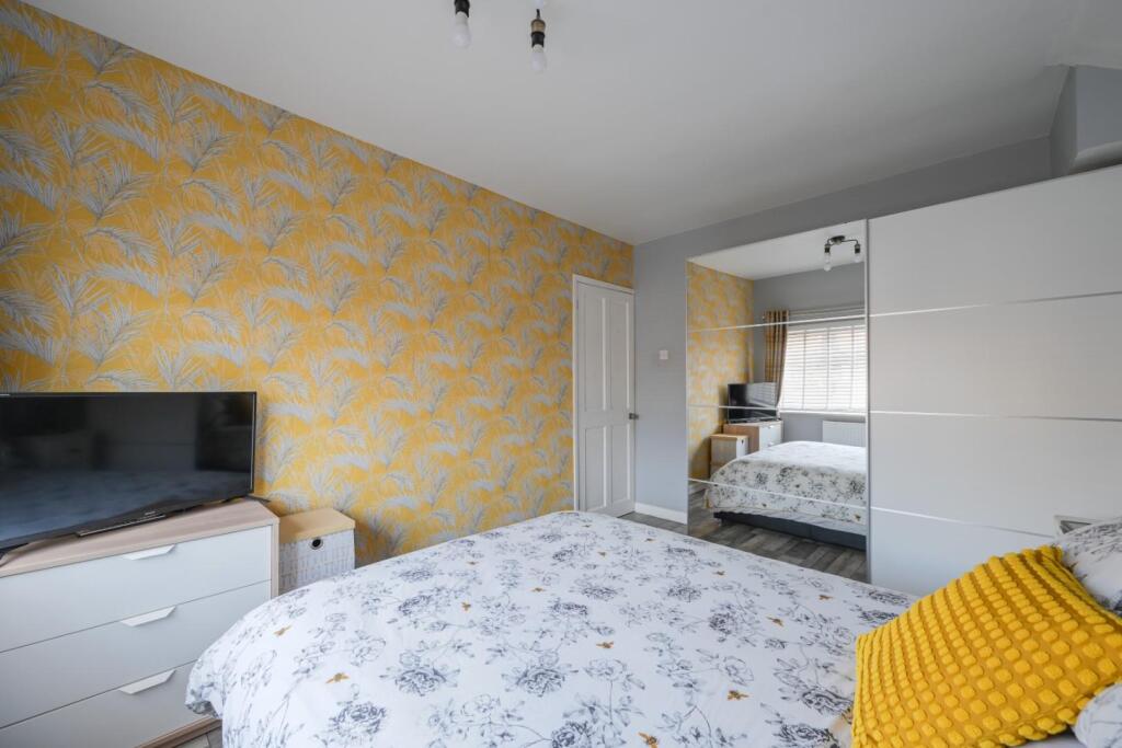 97 Wimperis Way (16 of 31).jpg