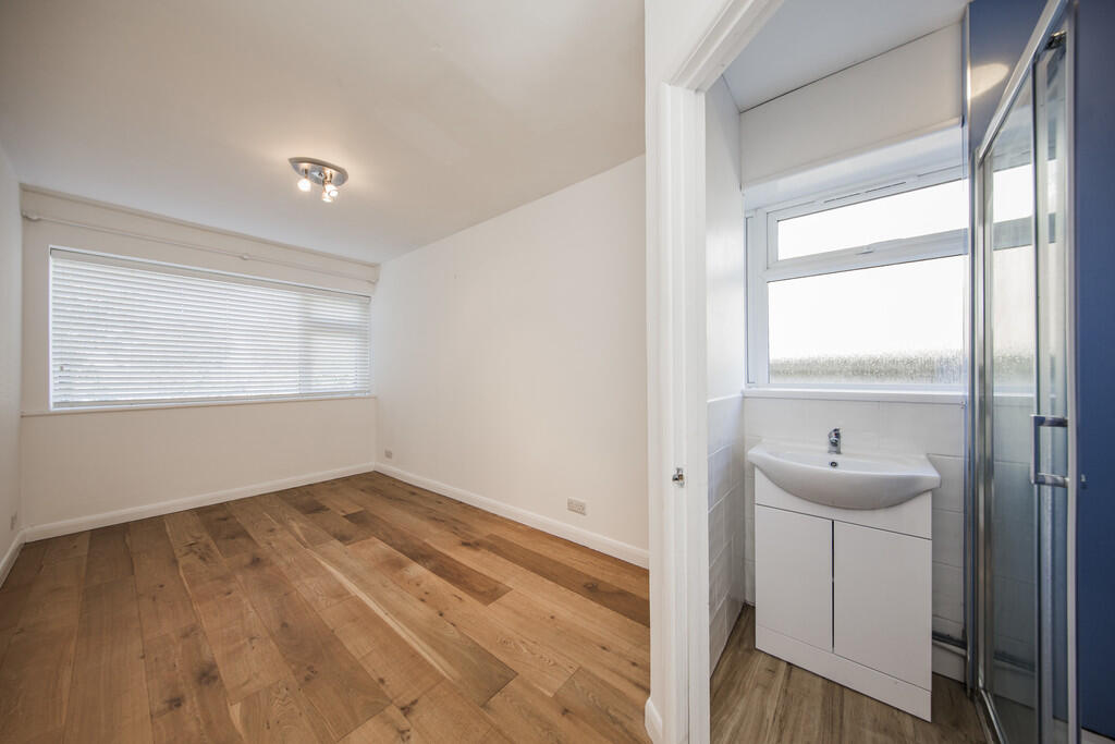 NEW Bedroom 4