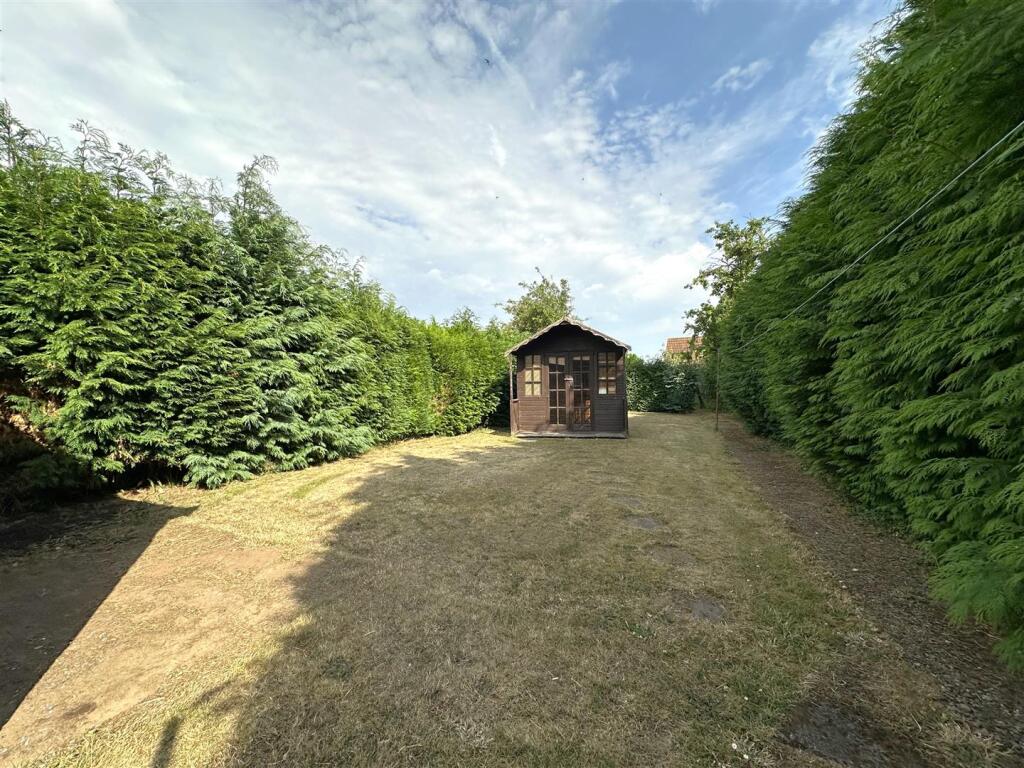 Private Garden 508
