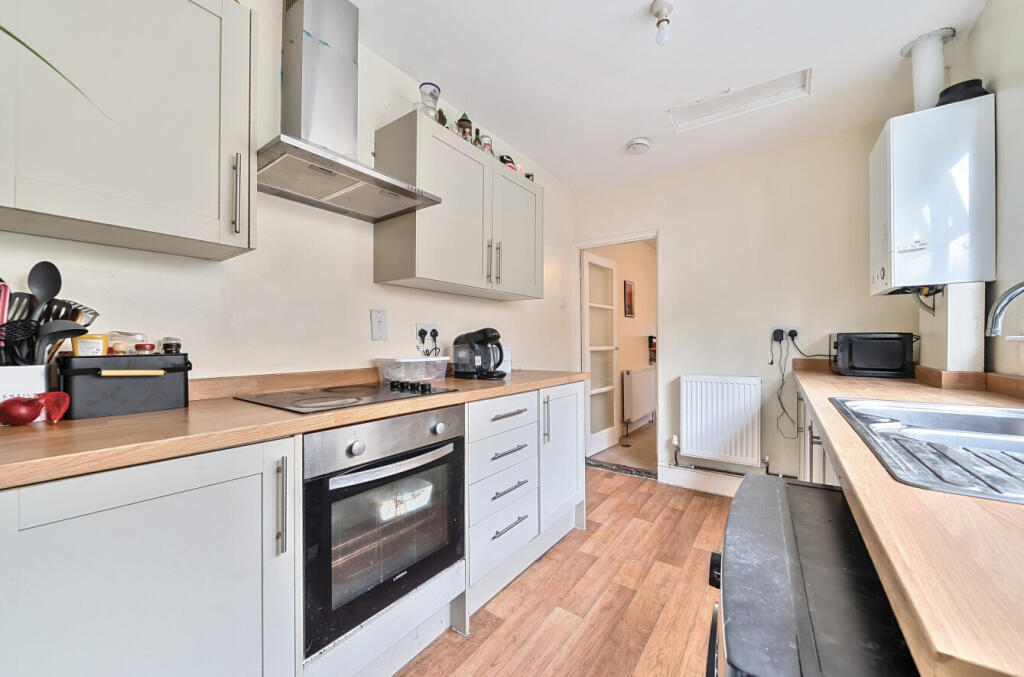 1300499-5-68493fa...