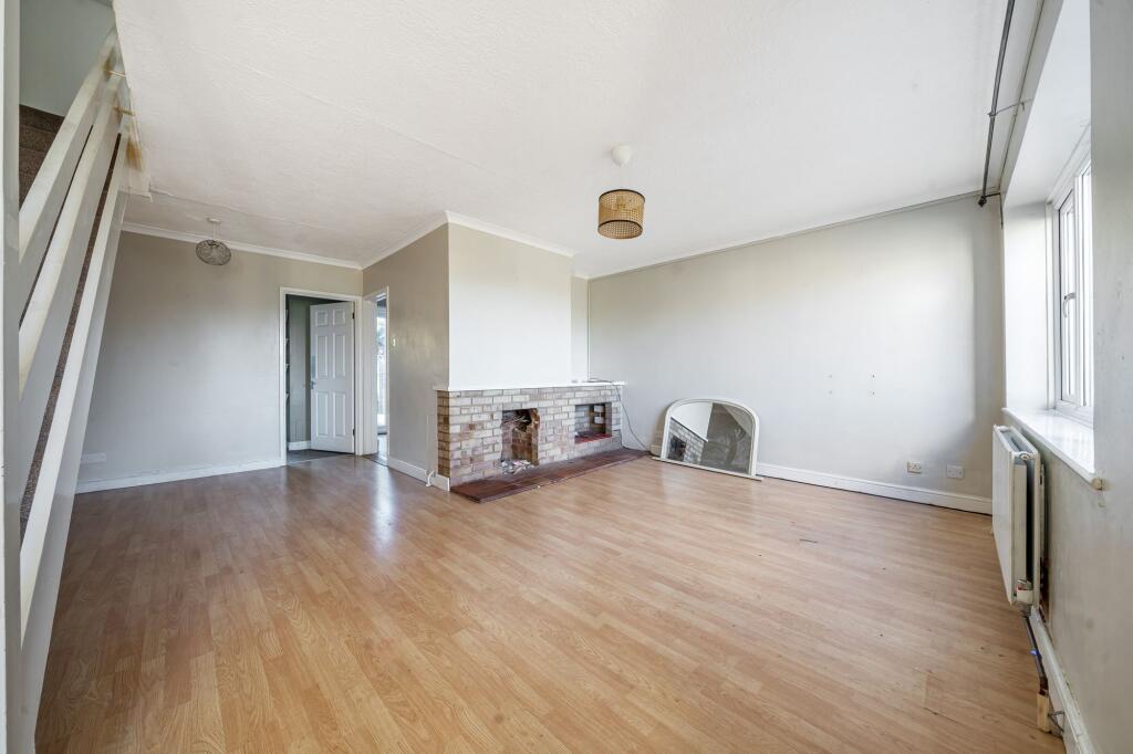 Living Room/ Dining Room