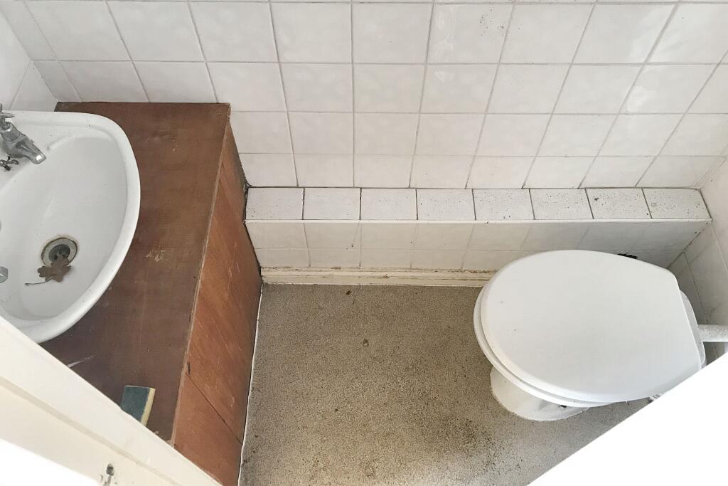 10 Buckerills, Pitsea, Basildon, Essex, SS13 3EP