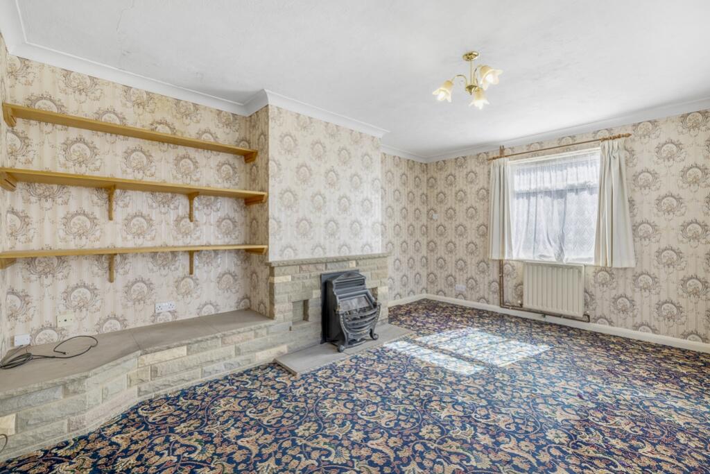 18 Highfield Road (Donnington)-15