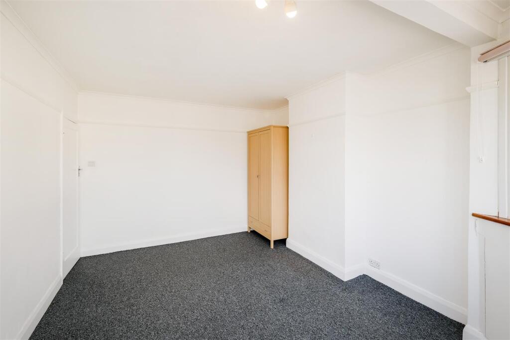 8 Eaton rise-9.jpg