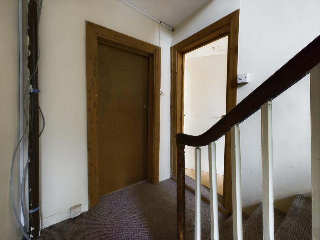 CAM03974G0-PR0102...