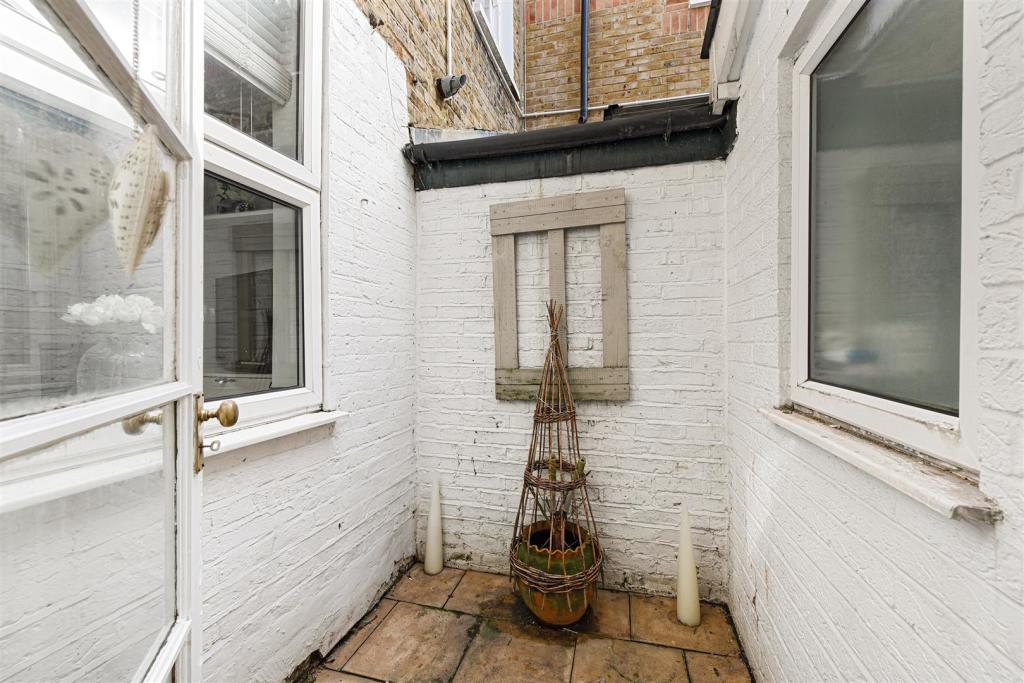Bruton Property