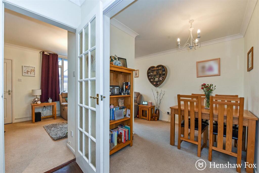 Ph15_5687988 - Copy.jpg