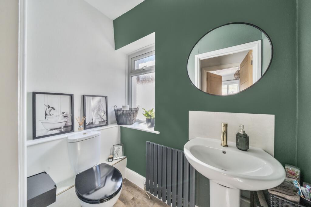 1356707-9-68d6a97cdff25