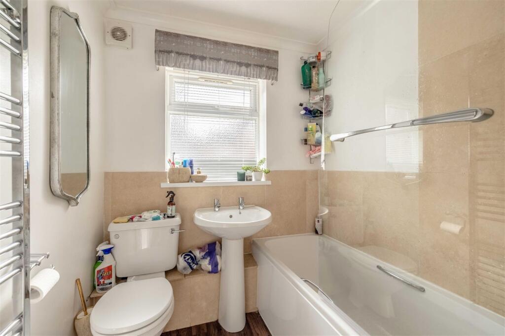64WL (2 of 7).jpg