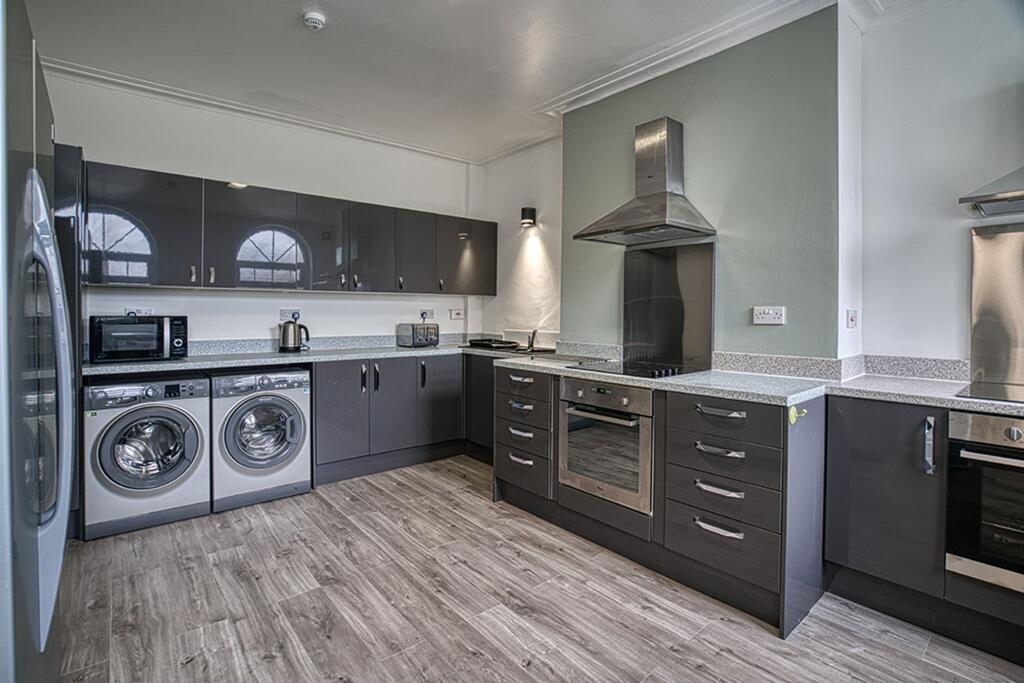 Communal Kitchen