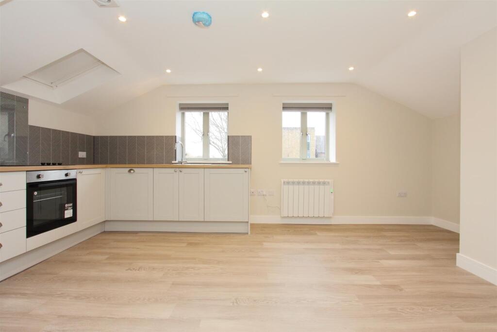 46b willetts court ph8.JPG