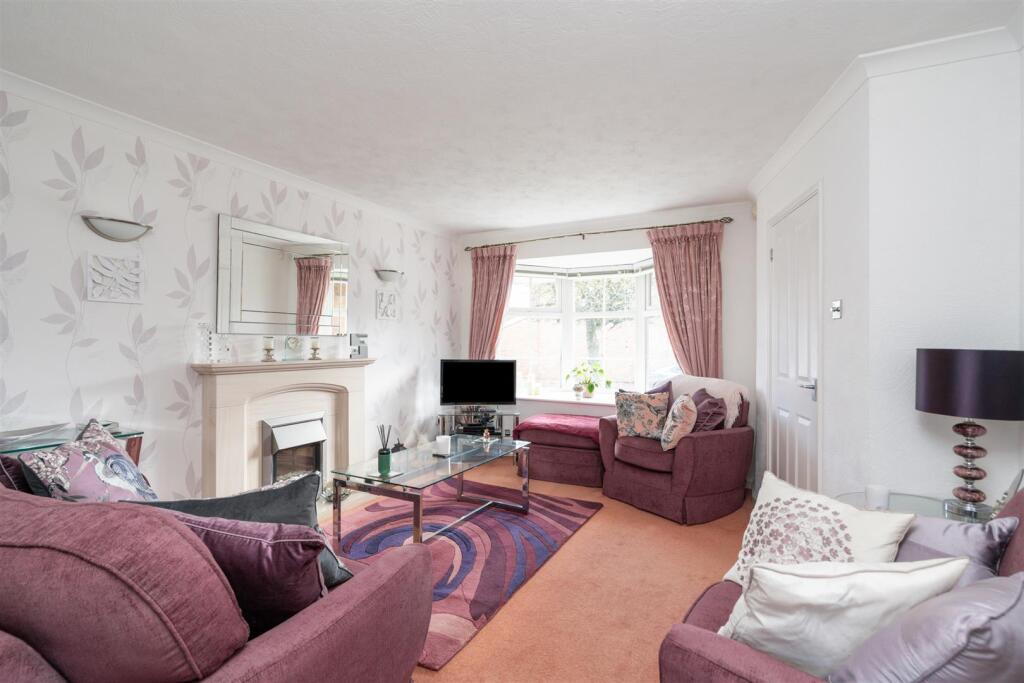 14 Sevington Close_7.jpg