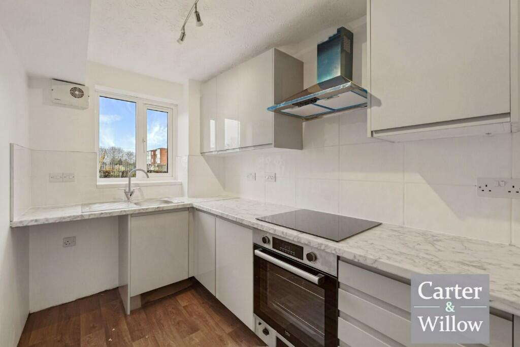 Honey Close, Dagenham