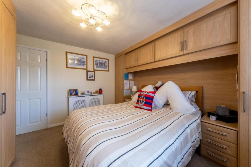 17 Andrew's Close-018.jpg