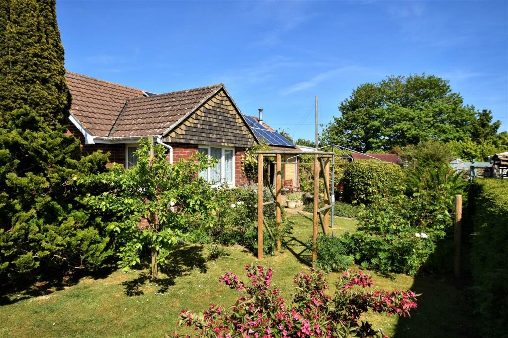 Rear Garden..JPG