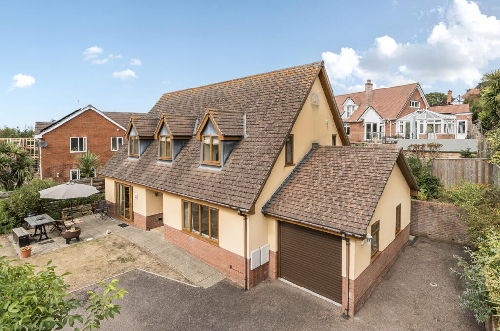 1342761-2-68adddf...