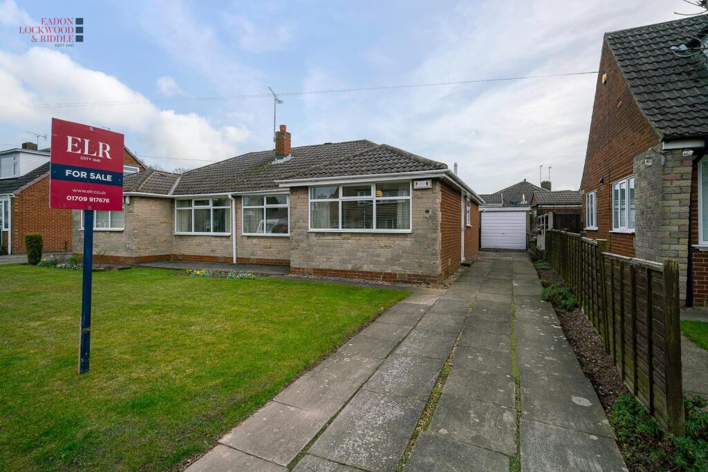 Front of house 1.2.jpg