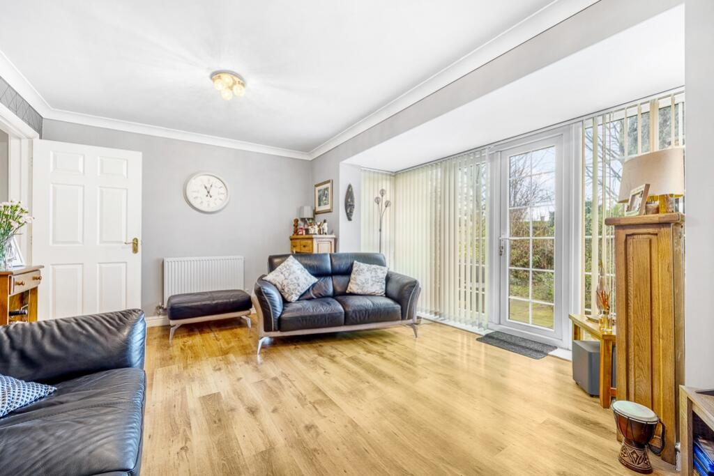 2 Heron Way (Spalding)-19