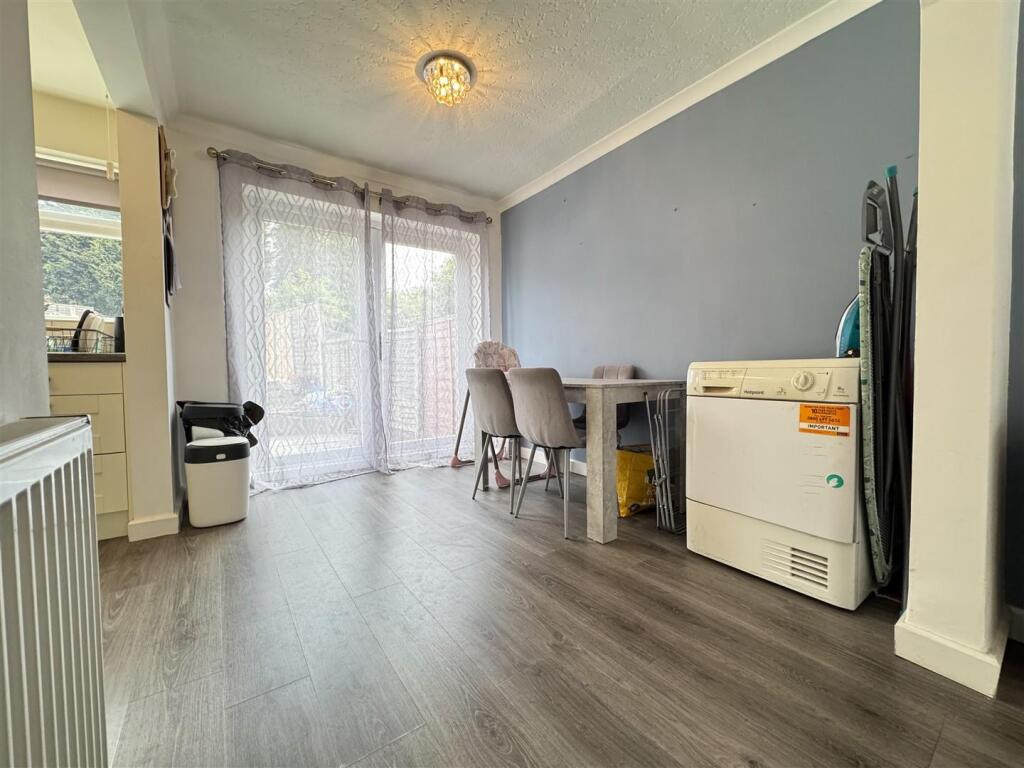 IMG_9069 (Large).JPG