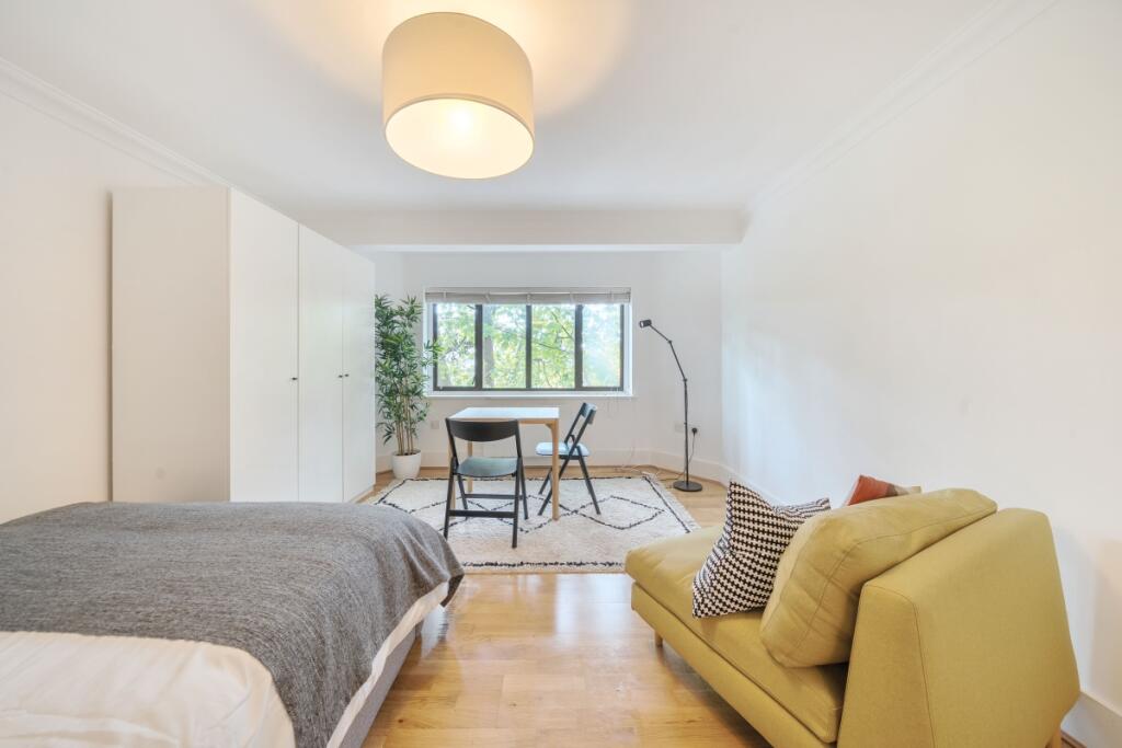 1331968-9-6886752...