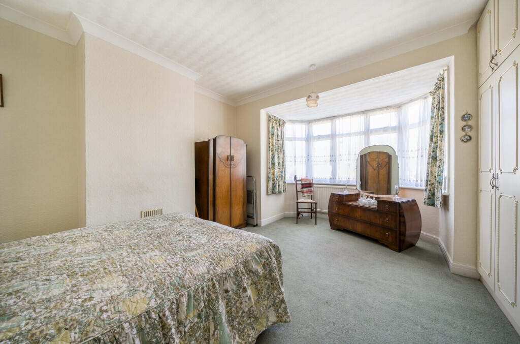 26-681e4d2c9aa57-...