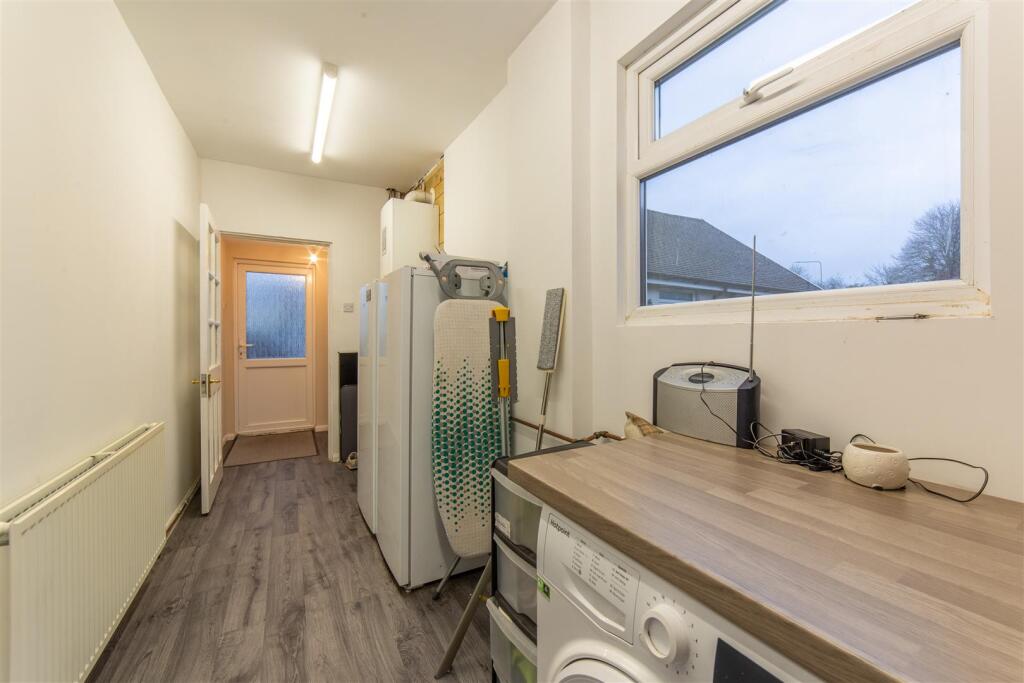 136 Edlogan Way-42.jpg