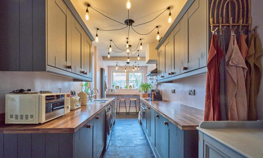 Rear Refitted Open Plan Living/Dining/Kitchen