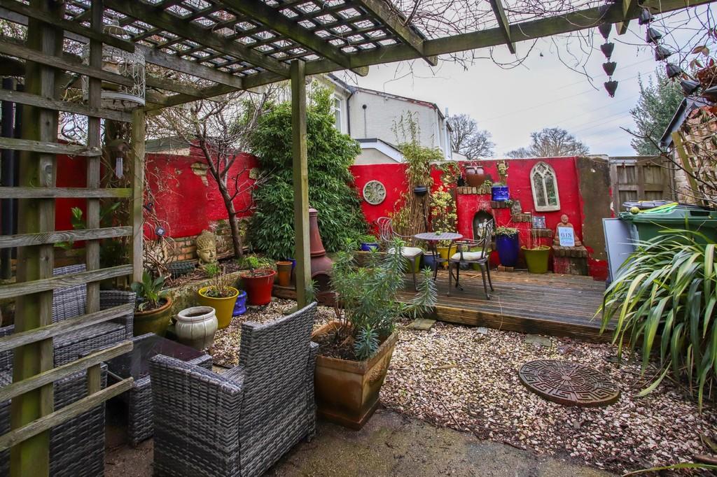 Rear Courtyard Ga...