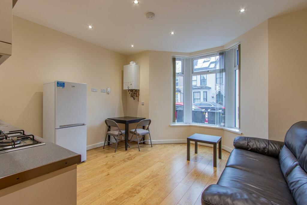 Northcote Street 13, 1-1.jpg