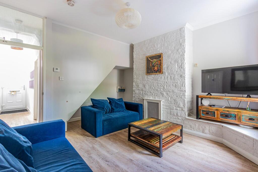 Treharris Street 103-3.jpg