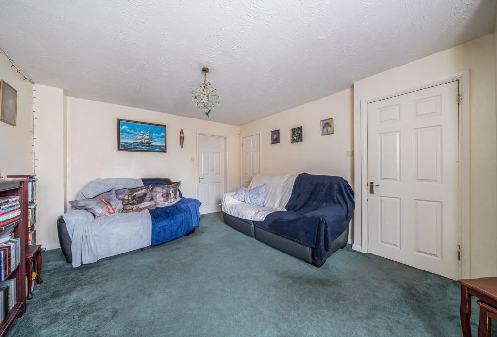 1374930-3-69088a4...