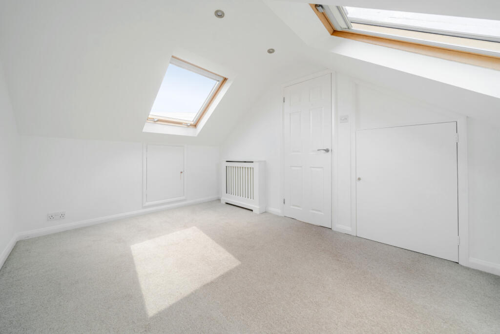 1320298-6-686bb88...